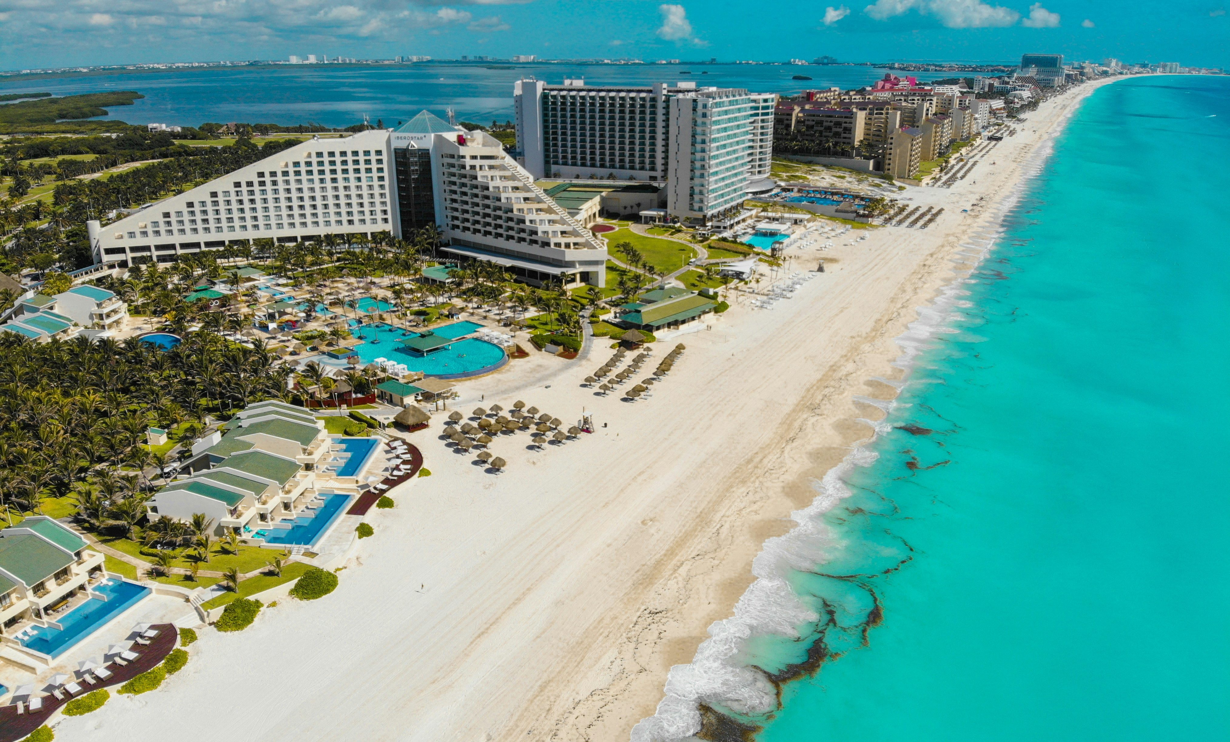 The Perfect 7-Day Cancún Itinerary: Beaches, Cenotes, and Relaxation